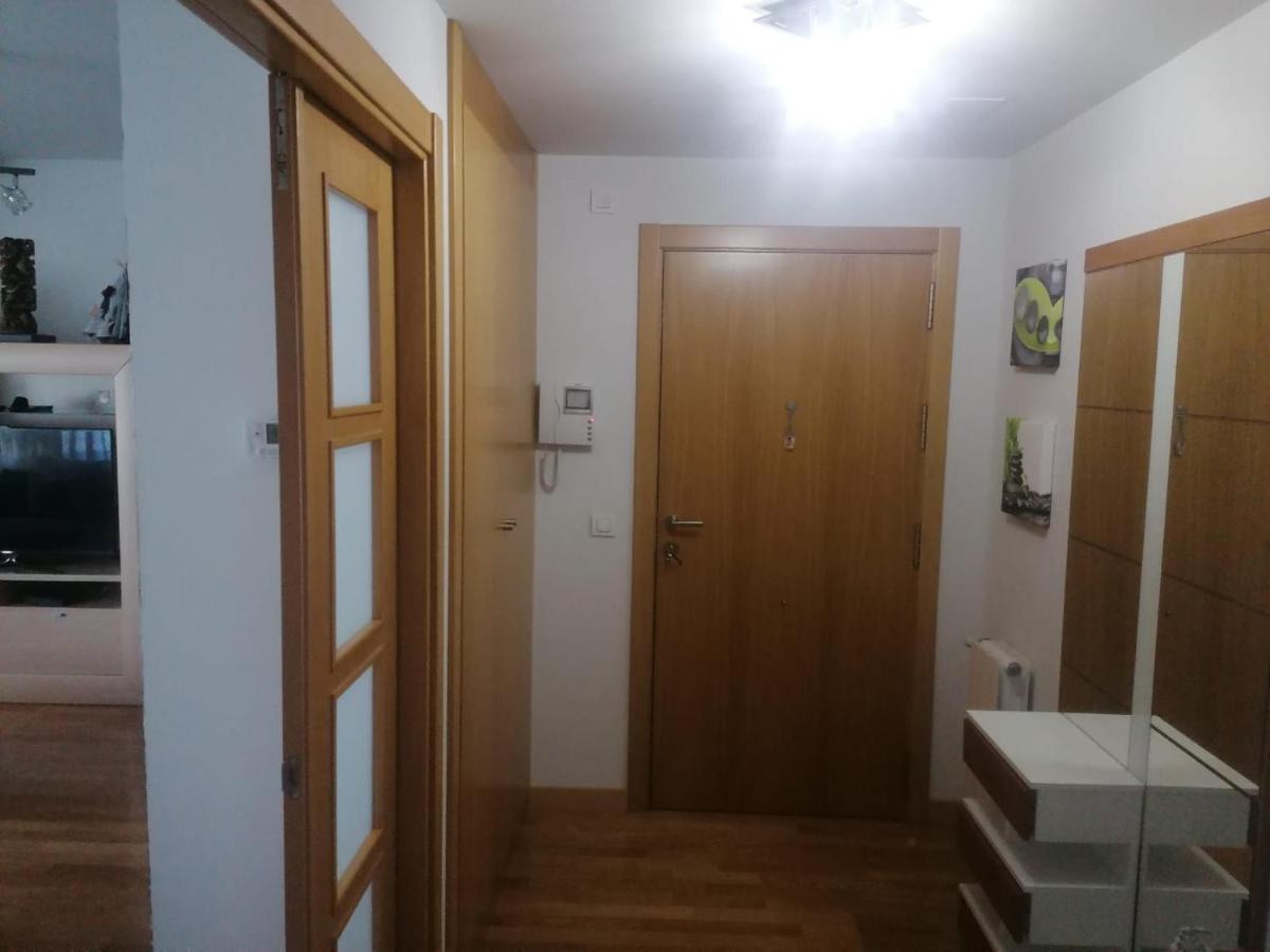 Apartamento Praga Vitoria-Gasteiz Exterior foto