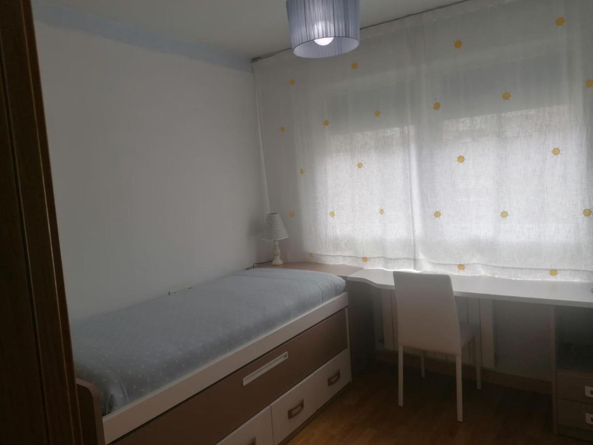 Apartamento Praga Vitoria-Gasteiz Exterior foto